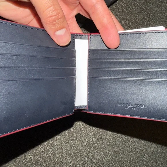 Michael Kors Navy and Red Card Holder - Picture 5 of 8